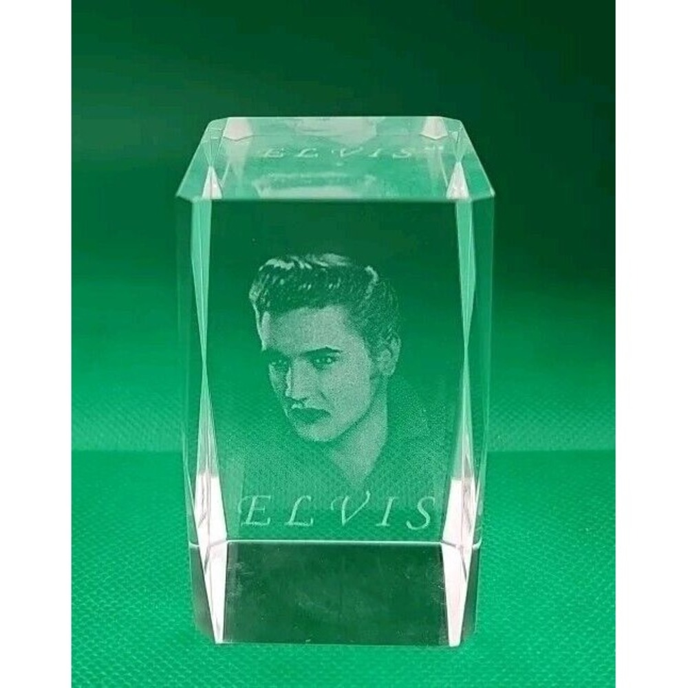 Elvis Presley Laser‎ Etched Glass Paperweight Cube Laser Hologram 3" X 2" X 2"